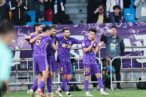 记者评津门虎：丢球怪自己，落后给下半场带来天气外的多重困难