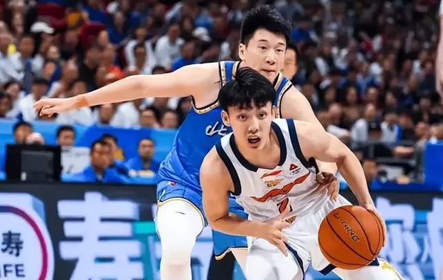 开云体育app官网下载-广东男篮出局,揪出4大低迷之人,杜锋若留任,赶紧把他们送走吧